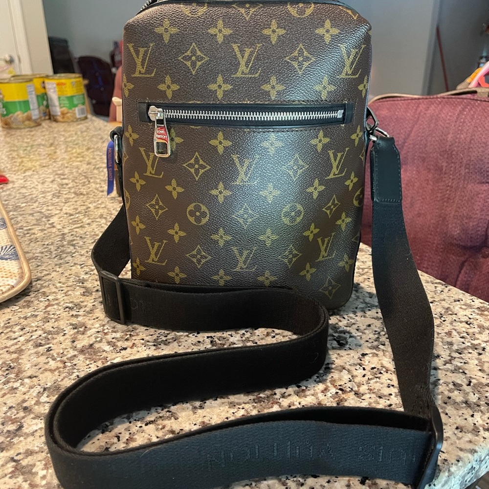 Louis Vuitton Torres